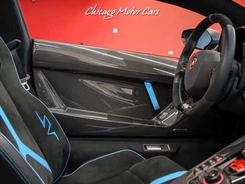 Used 2016 Lamborghini Aventador LP 750-4 Superveloce image 53