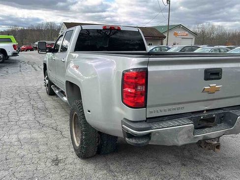 Used 2018 Chevrolet Silverado 3500 LTZ w/ Duramax Plus Package image 7