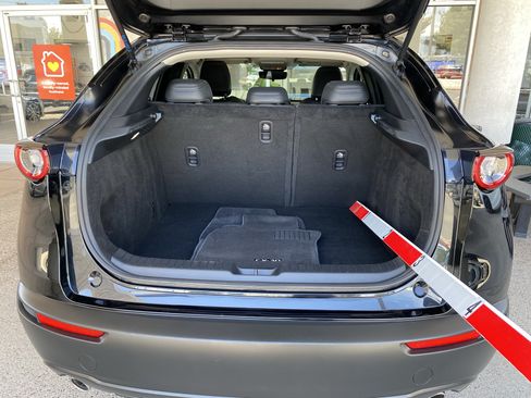Certified 2025 MAZDA CX-30 AWD 2.5 S w/ Preferred Package image 18