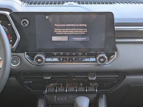 New 2026 GMC Canyon Elevation w/ Convenience Package image 19