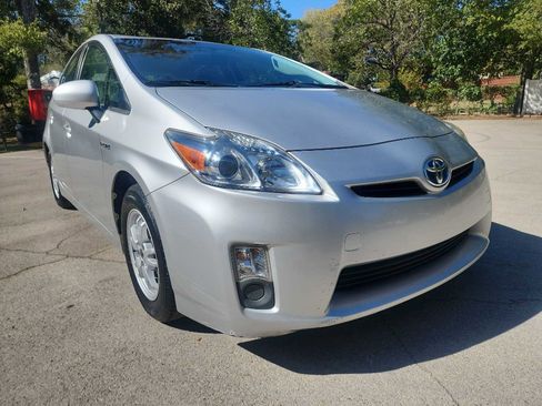 Used 2010 Toyota Prius Two image 1