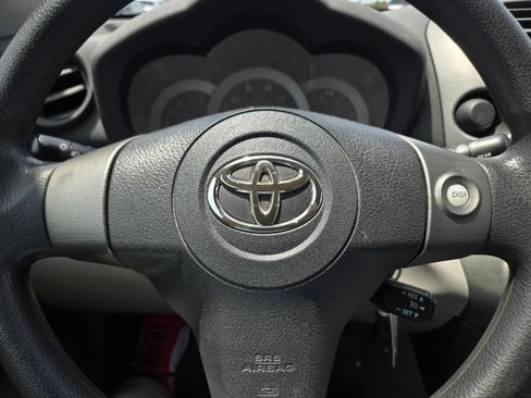 Used 2011 Toyota RAV4 2WD w/ Base L4 Extra Value Pkg image 11