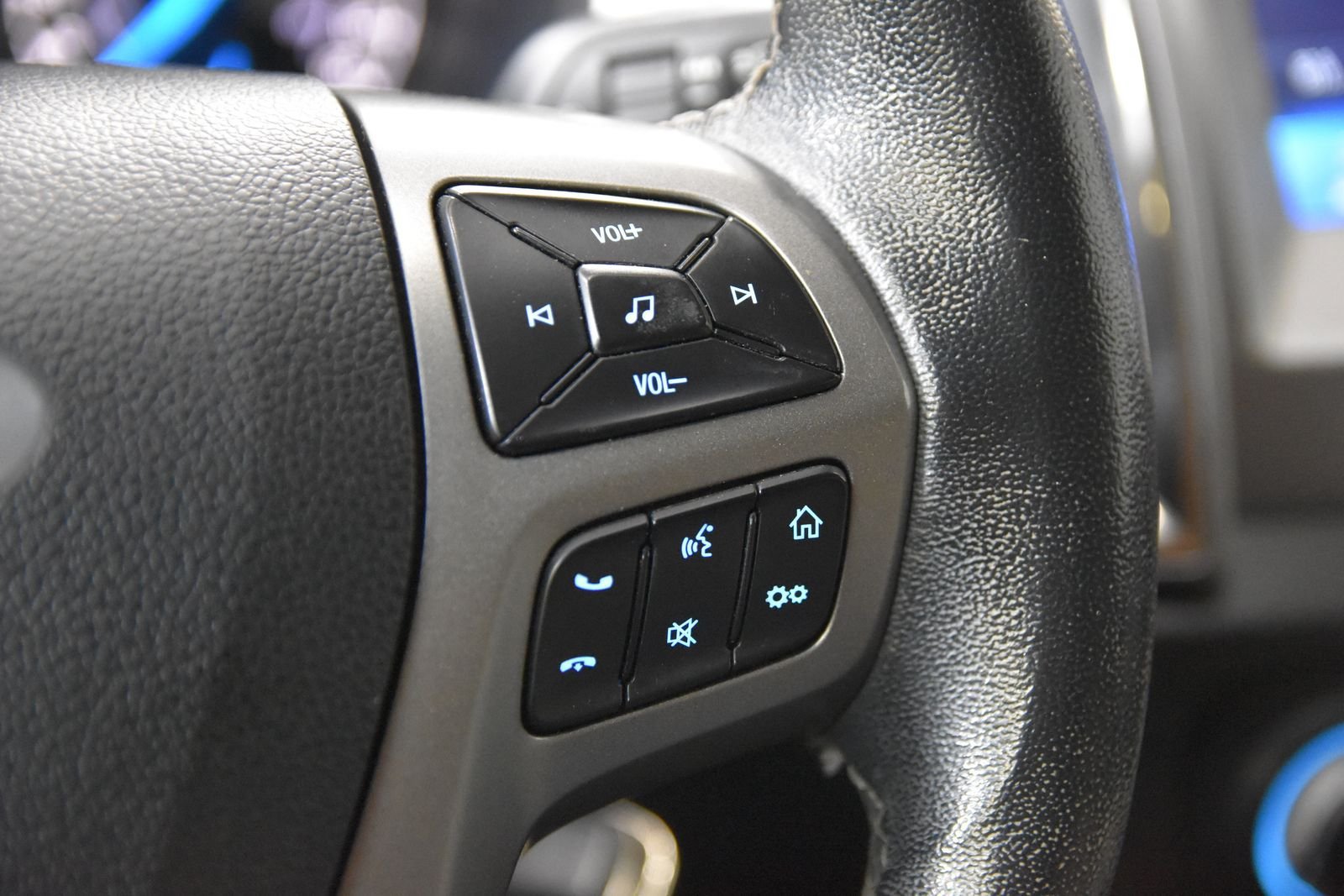 Used 2022 Ford Ranger XLT w/ Equipment Group 302A High AWD/4WD image 16