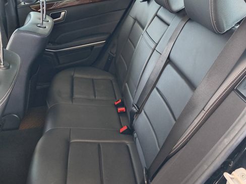 Used 2016 Mercedes-Benz E 350 4MATIC Wagon image 28