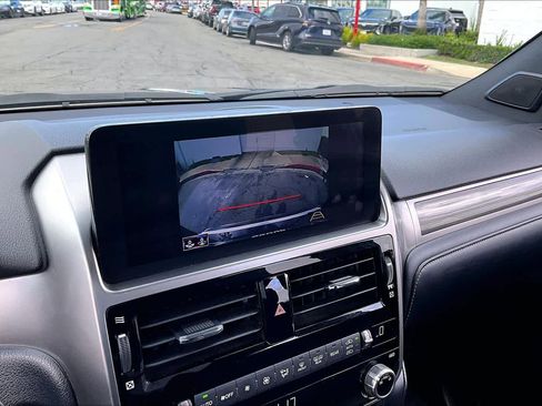 Used 2023 Lexus GX 460 Premium image 27