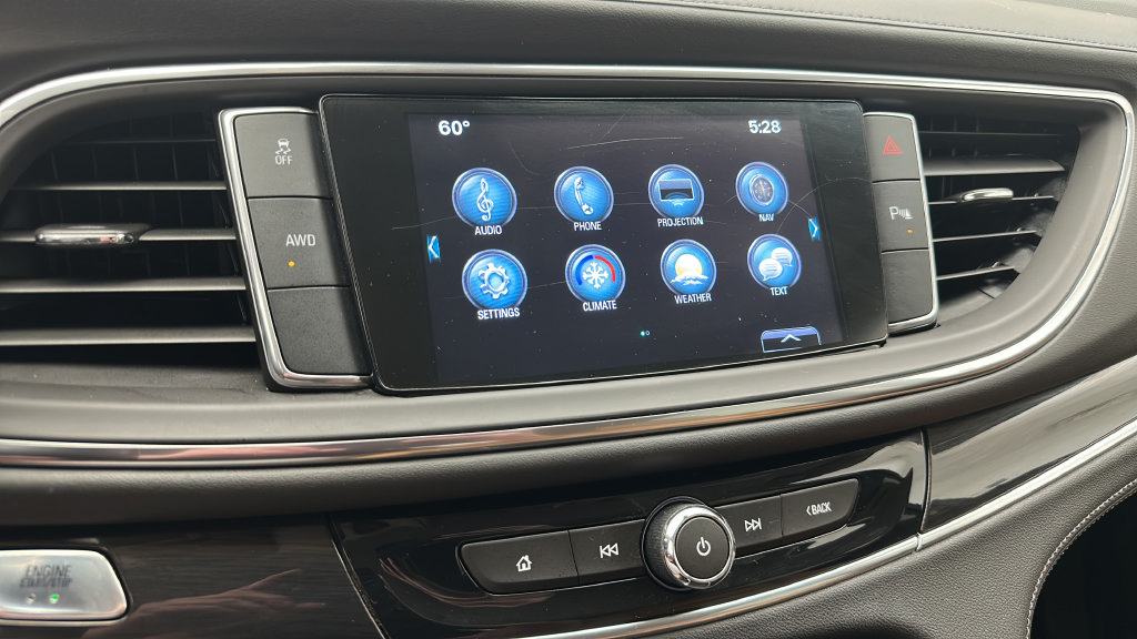 Used 2019 Buick Enclave Essence AWD/4WD image 18