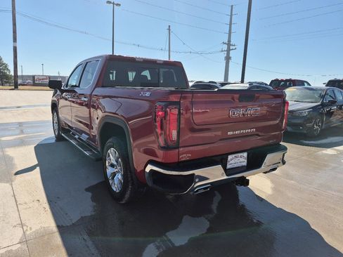Used 2021 GMC Sierra 1500 SLT w/ SLT Premium Package image 7