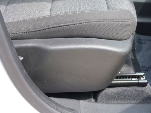 Used 2025 GMC Terrain Elevation AWD/4WD image 10