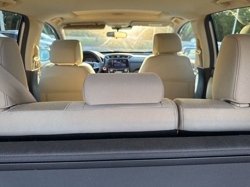 Used 2018 Honda CR-V EX image 37