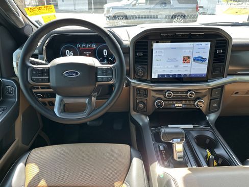 Used 2021 Ford F150 Lariat image 15