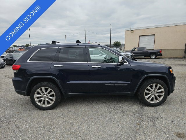 Used 2017 Jeep Grand Cherokee Limited AWD/4WD image 2