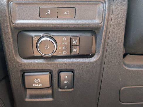 Used 2023 Ford Expedition Limited RWD image 35