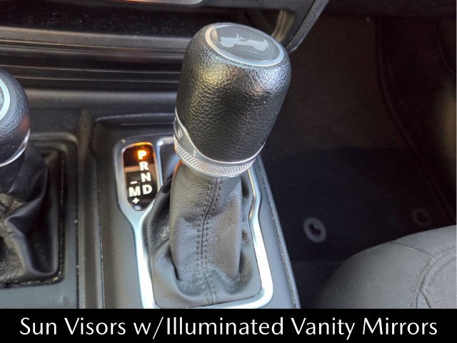 Used 2023 Jeep Wrangler Sport AWD/4WD image 29