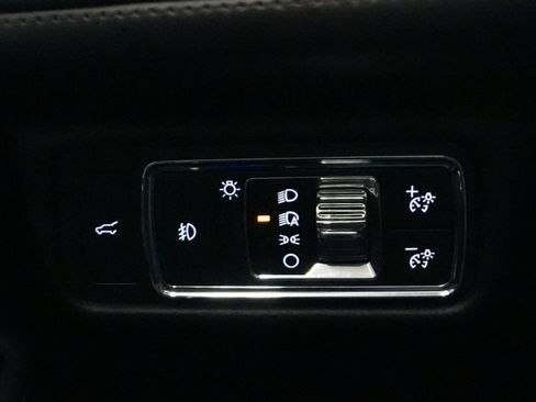 Used 2021 Lincoln Aviator Reserve w/ Equipment Group 210A AWD/4WD image 48