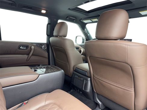 Used 2024 Nissan Armada Platinum w/ Captain's Chairs Package image 46