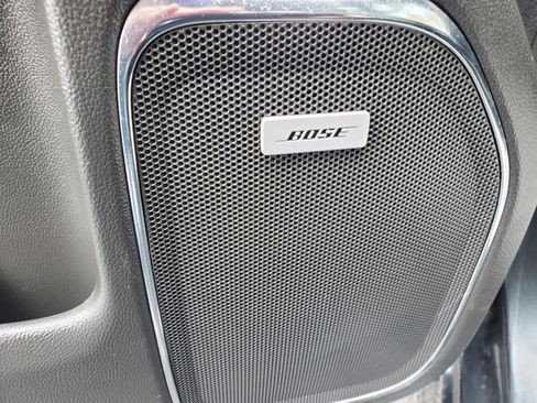 Used 2017 GMC Sierra 1500 SLT w/ SLT Premium Package image 16