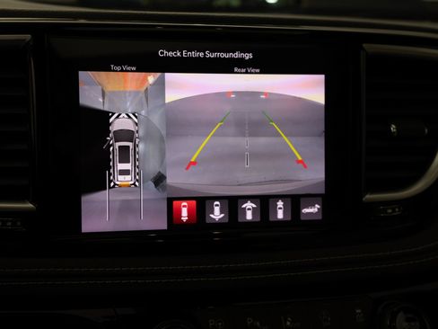 Used 2021 Chrysler Pacifica Limited w/ Premium & Safety Sphere Group AWD/4WD image 25