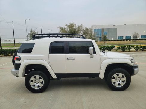 Used 2012 Toyota FJ Cruiser 4WD w/ Convenience Pkg image 5