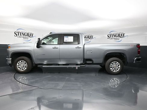 Used 2024 Chevrolet Silverado 3500 LT image 4