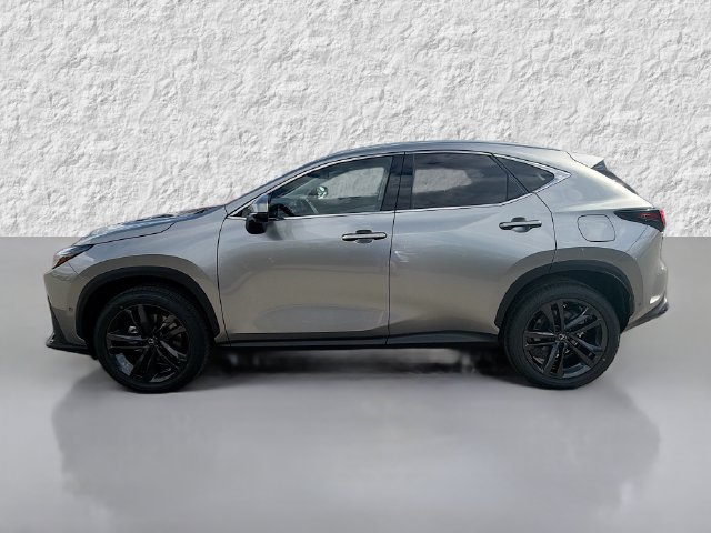 Used 2026 Lexus NX 450h+ AWD w/ Luxury Package image 6