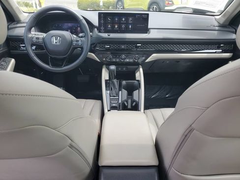 Used 2024 Honda Accord EX-L image 9