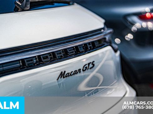 Used 2025 Mitsubishi Outlander SE image 67