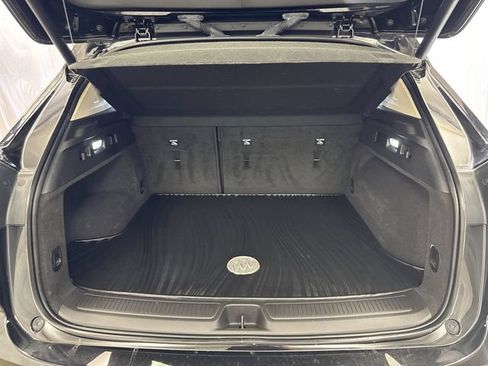 Certified 2023 Buick Envision Avenir AWD/4WD image 28