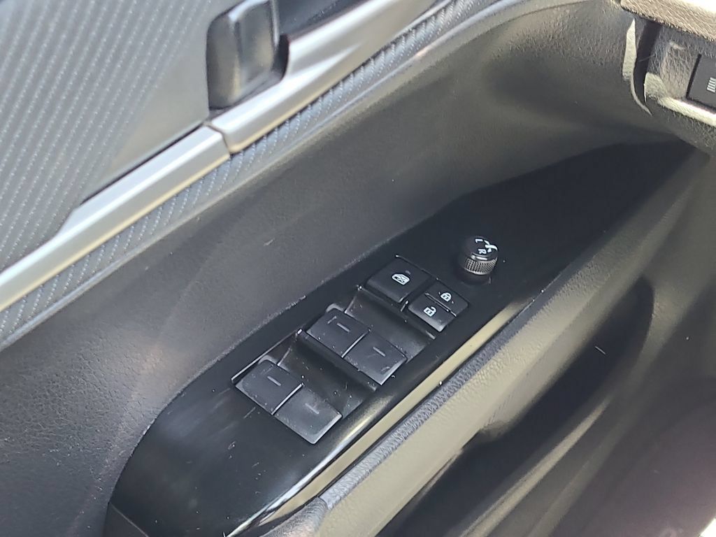 Used 2025 Toyota Camry SE w/ Multimedia Upgrade Package FWD image 18