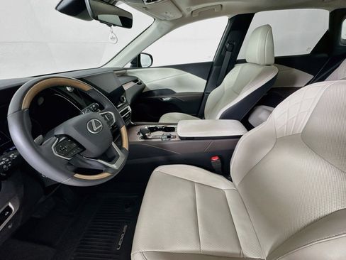 Used 2024 Lexus RX 350 Premium w/ Cold Area Package AWD/4WD image 22
