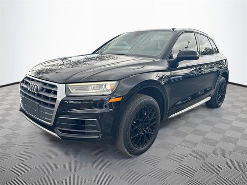 Used 2018 Audi Q5 2.0T Premium w/ Convenience Package image 4