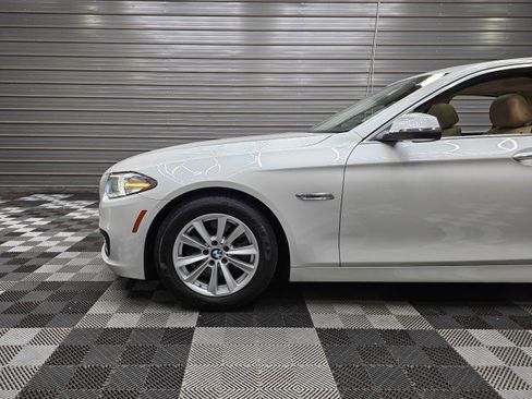 Used 2016 BMW 528i Sedan RWD image 41