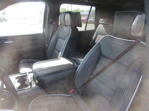 New 2026 GMC Yukon AT4 Ultimate image 11