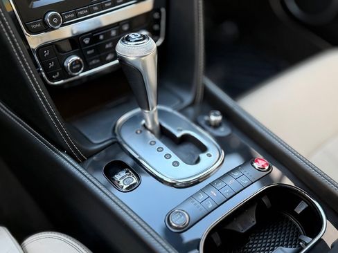 Used 2014 Bentley Continental GT V8 S image 29