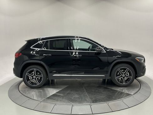 New 2026 Mercedes-Benz GLA 250 image 8
