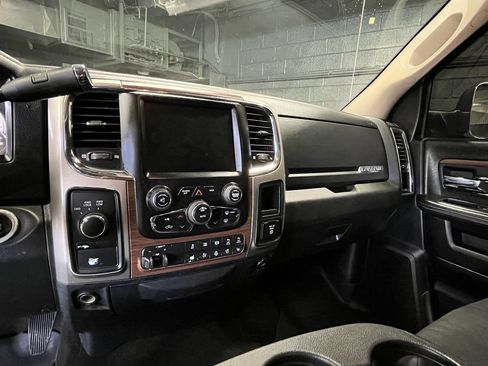 Used 2017 RAM 2500 Laramie AWD/4WD image 20