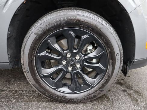 Used 2024 Ford Maverick Lariat w/ Black Appearance Package image 14