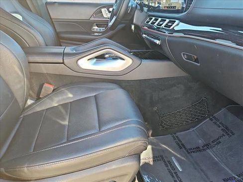 Used 2021 Mercedes-Benz GLS 450 4MATIC image 22