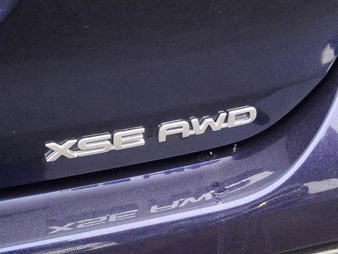 Certified 2024 Toyota Highlander XSE image 26