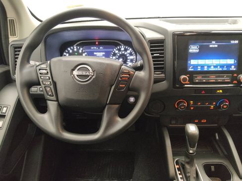 Used 2022 Nissan Frontier S RWD image 22