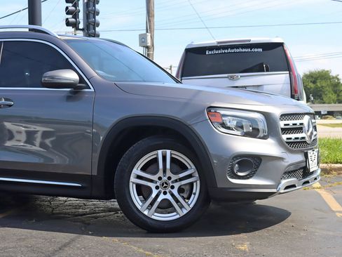 Used 2020 Mercedes-Benz GLB 250 4MATIC image 3