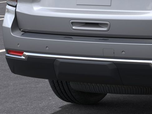 New 2026 Chevrolet Suburban LS AWD/4WD image 16