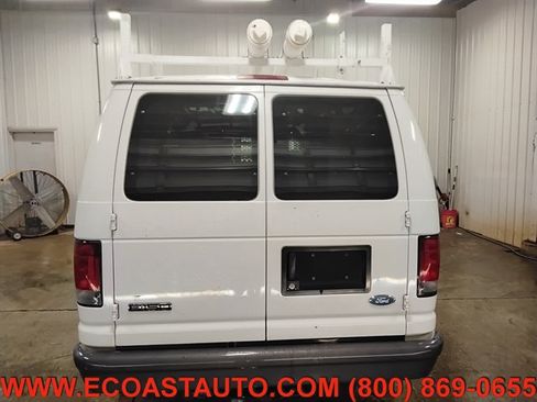 Used 2006 Ford E-150 and Econoline 150 RWD image 8