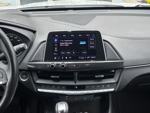 Used 2024 Cadillac CT4 Luxury image 18