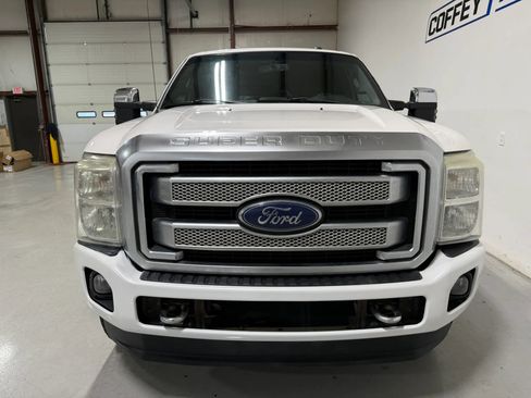 Used 2015 Ford F250 Platinum w/ FX4 Off-Road Package AWD/4WD image 9