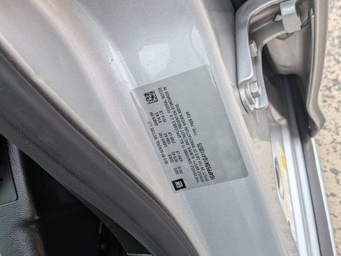 Used 2016 Buick Verano w/ Comfort Package FWD image 27