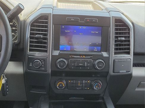 Used 2020 Ford F150 XLT AWD/4WD image 10