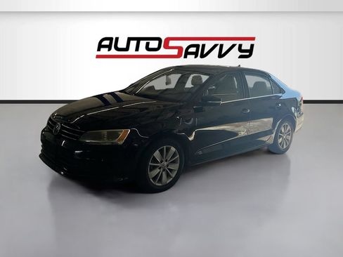 Used 2015 Volkswagen Jetta SE FWD image 3