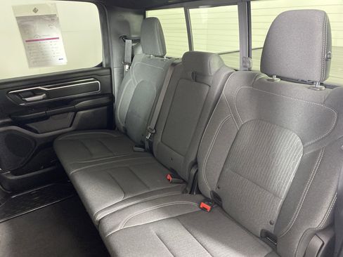 Used 2019 RAM 1500 Big Horn image 30