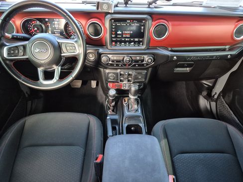 Used 2022 Jeep Wrangler Unlimited Rubicon image 29