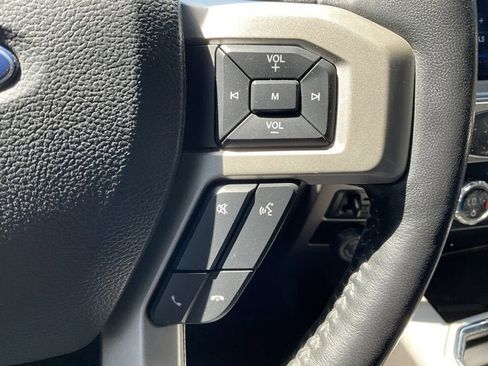 Used 2022 Ford F250 Lariat w/ Lariat Ultimate Package image 12